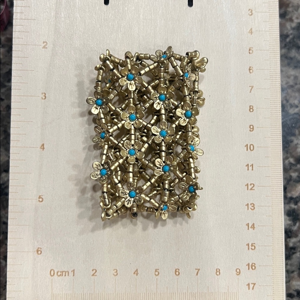 Beaded bracelet